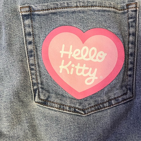 Sanrio HELLO KITTY JEANS SIZE 5 juniors - Picture 3 of 9